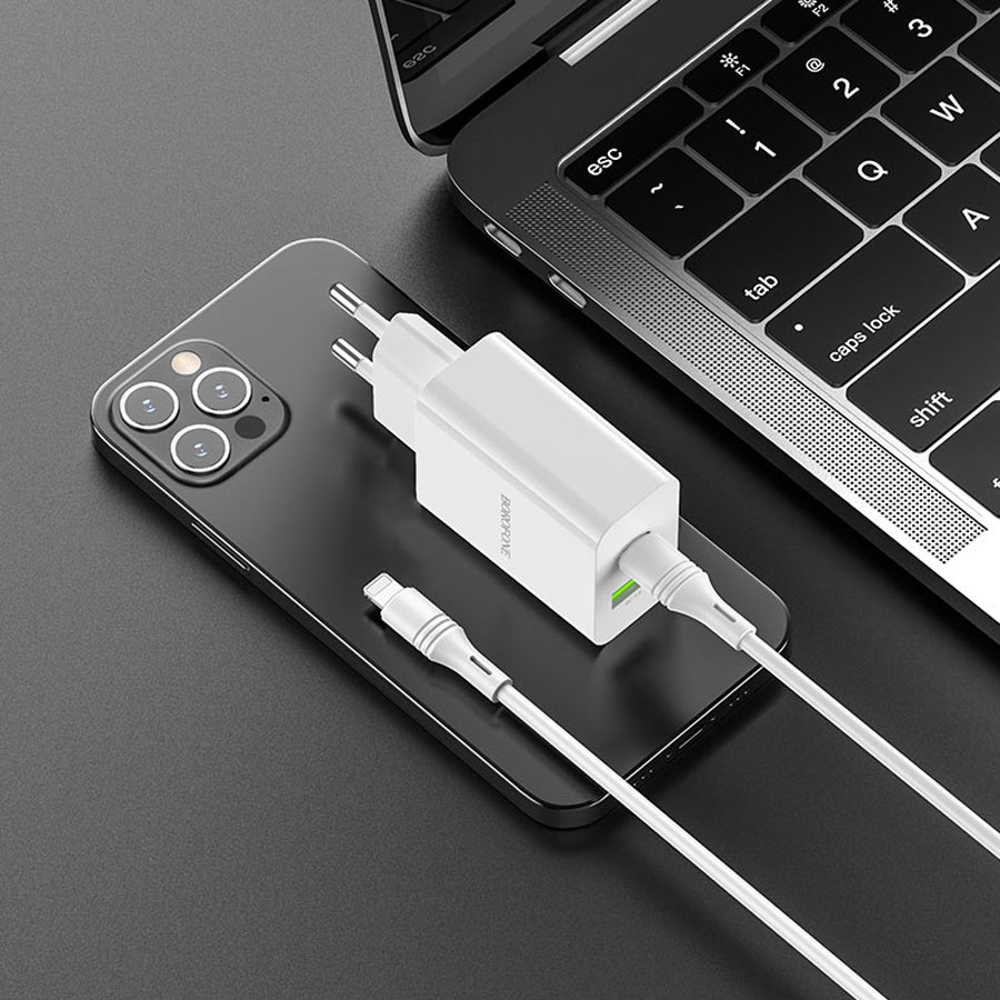 Сетевое зарядное устройство BOROFONE BA56A Lavida 1xUSB + 1xUSB-C с Кабелем  Type-C - Lightning, 3.0A, 18W, белый оптом