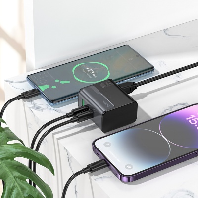 Сетевое зарядное устройство HOCO CS76A Star 1xUSB + 2xUSB-C с Кабелем, 70W, черный