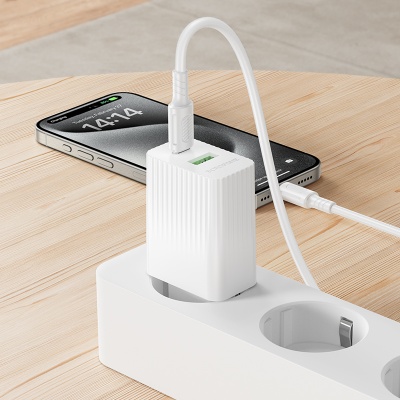 Сетевое зарядное устройство BOROFONE BAS74A Source 1xUSB + 1xUSB-C с Кабелем Type-C - Type-C, 3A, 20W, белый