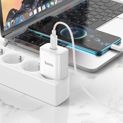 Сетевое зарядное устройство HOCO C76A Pro Majestic 1xUSB-C, 30W, белый