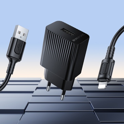 Сетевое зарядное устройство BOROFONE BAS71A Source 1xUSB с Кабелем USB - Lightning, 2.1A, черный