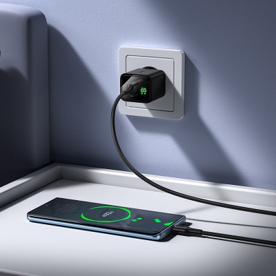 Сетевое зарядное устройство HOCO CS81A Excellent 1xUSB, 18W, черный