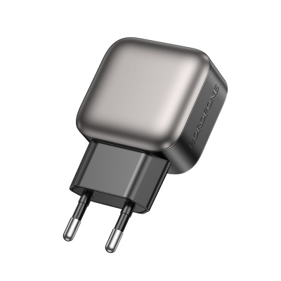 Сетевое зарядное устройство BOROFONE BAS52A Absolute 1xUSB, 18W, черный