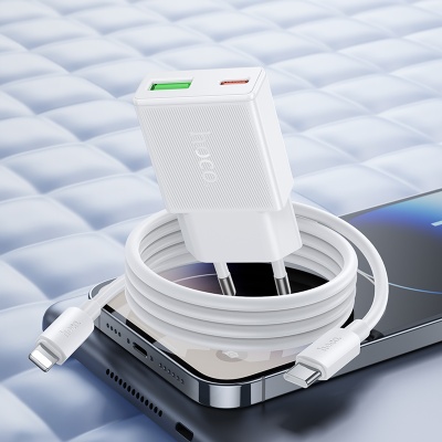 Сетевое зарядное устройство HOCO N73 Speed 1xUSB + 1xUSB-C с Кабелем Type-C - Lightning, 3A, 20W, белый