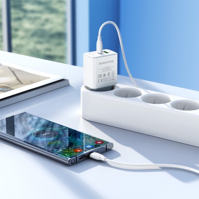 Сетевое зарядное устройство BOROFONE BA67A 1xUSB + 1xUSB-C с Кабелем Type-C - Type-C, 20W, белый