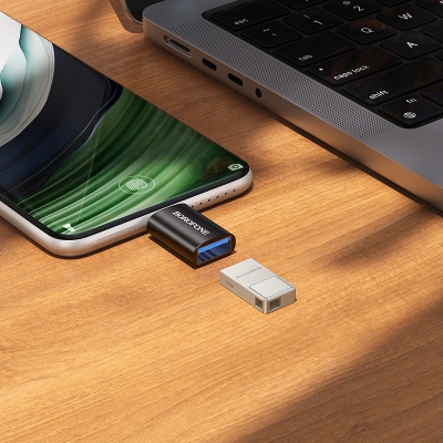 Переходник/Адаптер BOROFONE BV26C Type-C (m) - USB3.0 (f), черный