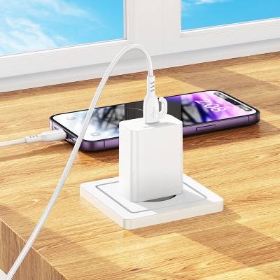 Сетевое зарядное устройство BOROFONE BA21A Prob Long journey 1xUSB-C, 20W, белый