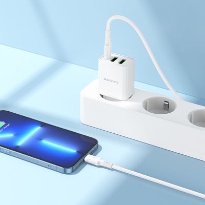 Сетевое зарядное устройство BOROFONE BA70A Quick 2xUSB + 1xUSB-C с Кабелем Type-C - Lightning, 3A, 20W, белый