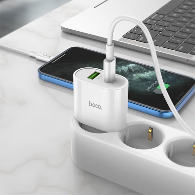 Сетевое зарядное устройство HOCO C95A Lineal 1xUSB + 1xUSB-C, 3A, 20W, белый
