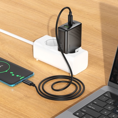 Сетевое зарядное устройство HOCO CS26A Article 1xUSB + 2xUSB-C, 3A, 45W, черный