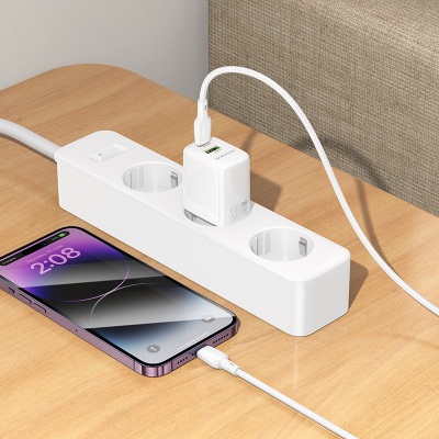 Сетевое зарядное устройство BOROFONE BN27 Fuente 1xUSB + 1xUSB-C с Кабелем Type-C - Lightning, 3A, 20W, белый